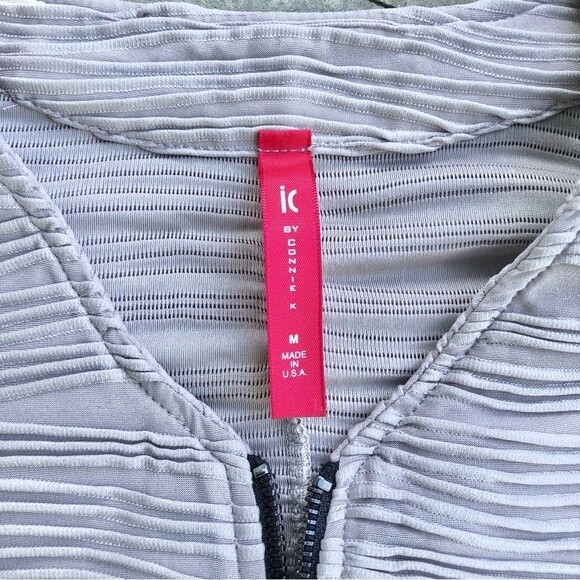 IC by Connie Shirt Jacket Top Metallic Silver Gray Full Zip Pleated Lagenlook M - Picture 2 of 4